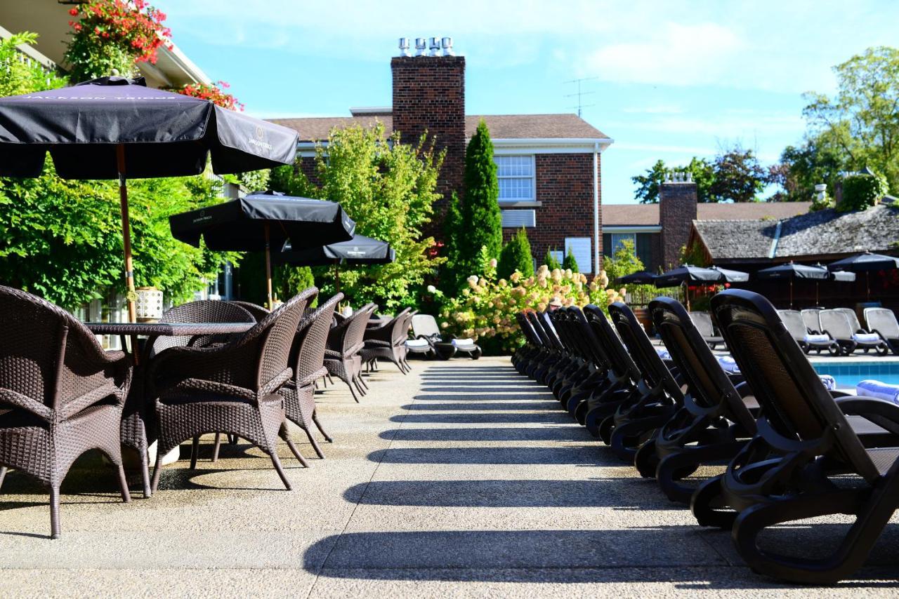 Pillar And Post Inn & Spa Niagara-on-the-Lake Exterior photo