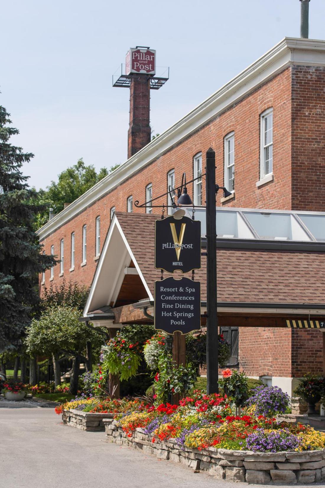 Pillar And Post Inn & Spa Niagara-on-the-Lake Exterior photo